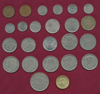 Suedia 23 monede şi o dublură. foto