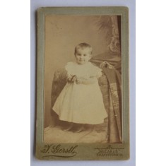 CDV Atelier Romania Bucuresti Bucuresci Bucarest J. Gerstl - Fetiță &icirc;n rochie albă - datat 1901