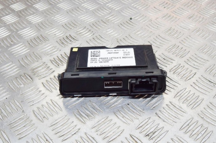 Unitate de control haion TESLA MODEL S 2014 OEM: 1007511-00-A,P0752P03B,A-0752G01H,P0752B01B | 11609034