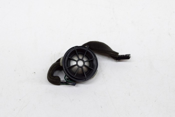 Difuzor ușă st&acirc;nga spate LAND ROVER DISCOVERY III L319 2006 OEM: 1464833,XQN000130 13870883
