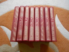 BIBLIA CU ILUSTRATII - 8 VOLUME - IMPECABILE-COMPLETA/VEZI DETALII foto