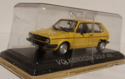 Macheta Volkswagen VW GOLF 1 1975 - DeAgostini Masini de Legenda 1/43 foto