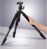 Trepied foto Hama Traveller Compact Pro, usor, compact si versatil.