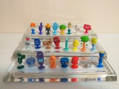 lot jucarii colectie figurine ventuze popz stikeez lidl casuta happy home 2020 foto