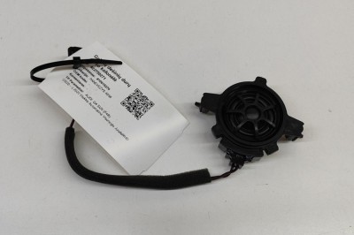 Difuzor ușă dreapta spate AUDI Q4 SUV F4B 2022 OEM: 11A035411A | 22750271 foto