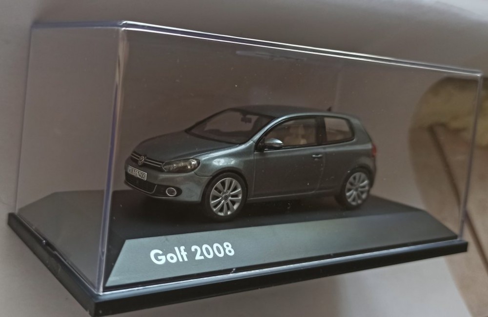 Macheta VW Golf 6 2008 - Schuco 1/43 (ed. dealer Volkswagen), 1:43 |  Okazii.ro