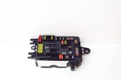 Modul panou de siguranțe BMW 3 F30, F80 2013 OEM: 9228158,19180.000.001,9261111 14544452 foto