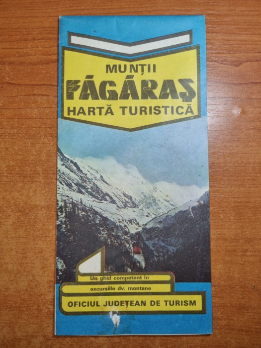 harta turistica muntii fagaras - din anul 1981 - dimensiuni 65/47 cm