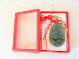 * Talisman zodiac chinezesc tigrul, pandativ plastic verde imitatie jad, 4cm