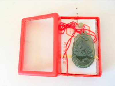 * Talisman zodiac chinezesc tigrul, pandativ plastic verde imitatie jad, 4cm foto