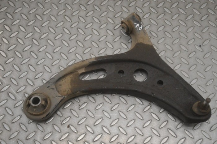 Braț inferior st&acirc;nga față TOYOTA GT 86 Coupe ZN6_ 2015 23573844