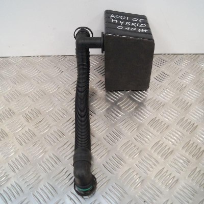 Rezonator de admisie AUDI Q5 8R 2010 OEM: 8R0133817B 2535120 foto