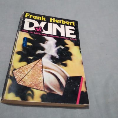 DUNE -FRANK HERBERT foto