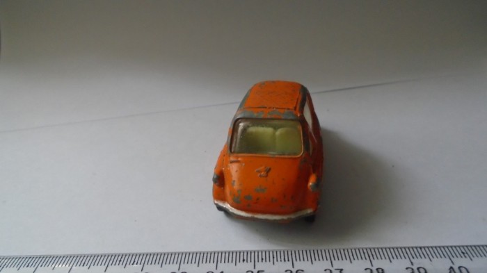 bnk jc Corgi 233 Heinkel Bubble Car