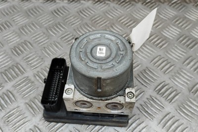 Pompa ABS BMW i3 I01 2020 OEM: Hatchback | 28050263 foto