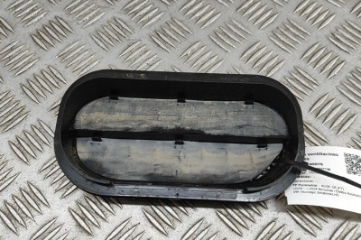Grila de ventilație caroserie AUDI Q5 FY 2024 OEM: 6R0819465C | 31945076 foto