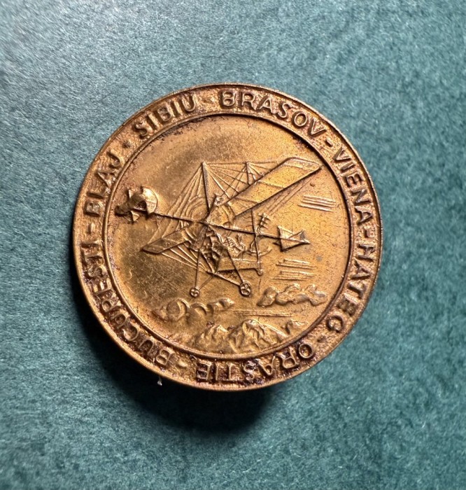 Insigna aviatie raid Bucuresti Blaj Sibiu Brasov Viena Hateg Orastie zbor istoric comemorativa Aurel Vlaicu