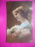 HOPCT 12111 ANUL 1918 -FELICITARE VECHE -FEMEI FRUMOASE -FRANTA -EUROPA - -ROMANTICA- -CIRCULATA