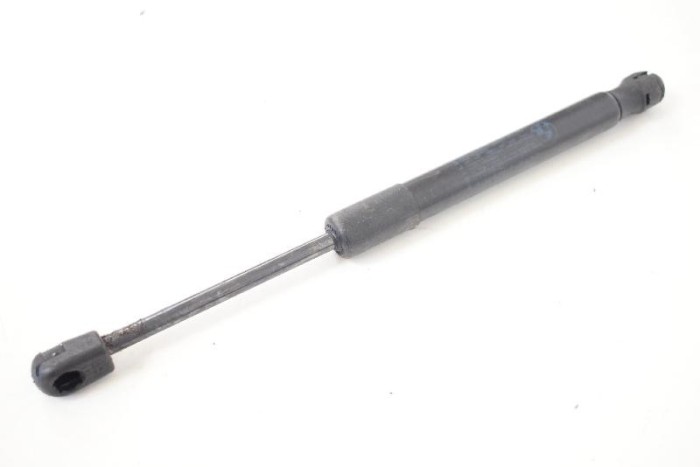 Amortizor capota dreapta față BMW X3 F25 2012 OEM: 7210727 10683920