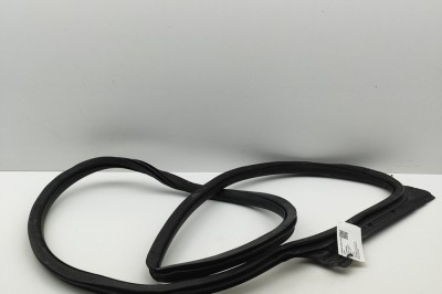 Garnitura ușă dreapta față AUDI E-TRON GT 2022 OEM: 9J1831722A | 30907821 foto