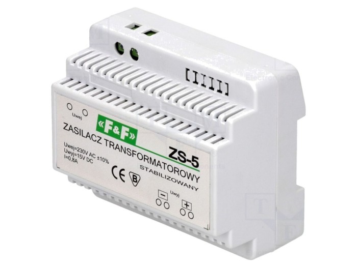 Alimentator DIN 15V DC 0,8A
