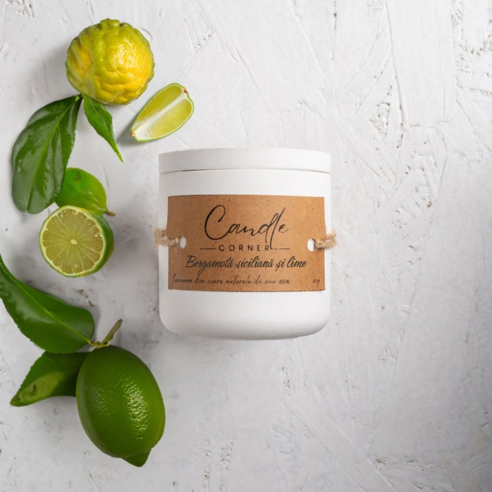 Lumanare parfumata handmade din ceara naturala de soia 100%, aroma Bergamota siciliana si lime, Recipient ceramic, 150 g