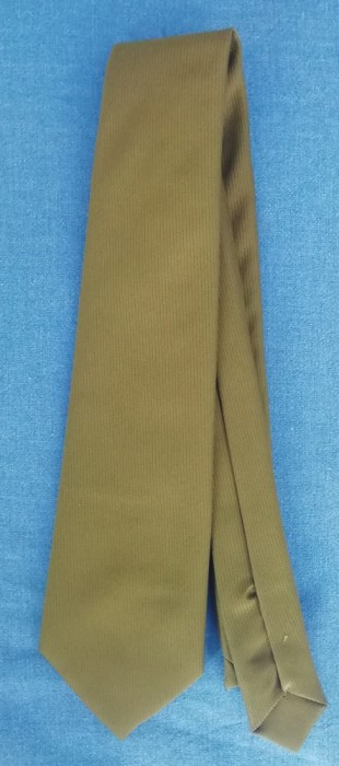 M3 CC3 11 - Cravata tip militar - culoare kaki - piesa de colectie