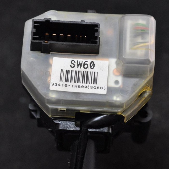 Maneta semnalizare ștergătoare KIA CEE\&#039;D Hatchback ED 2007 OEM: 93410-1H600 1604223