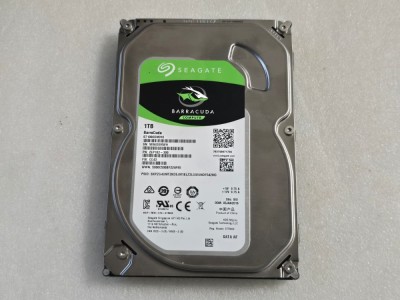 Hard disk desktop Seagate BarraCuda 1TB, 7200rpm, 64MB SATA-III ST1000DM010 foto
