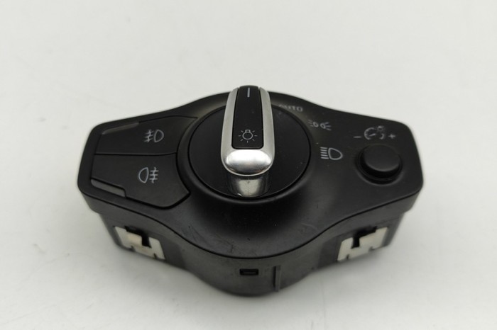 Modul de control comutator faruri AUDI Q5 8R 2015 OEM: 8K0941531AS | 31927756