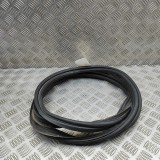 Garnitura de cauciuc haion MERCEDES-BENZ C W204 2013 OEM: A2047500198 32599279