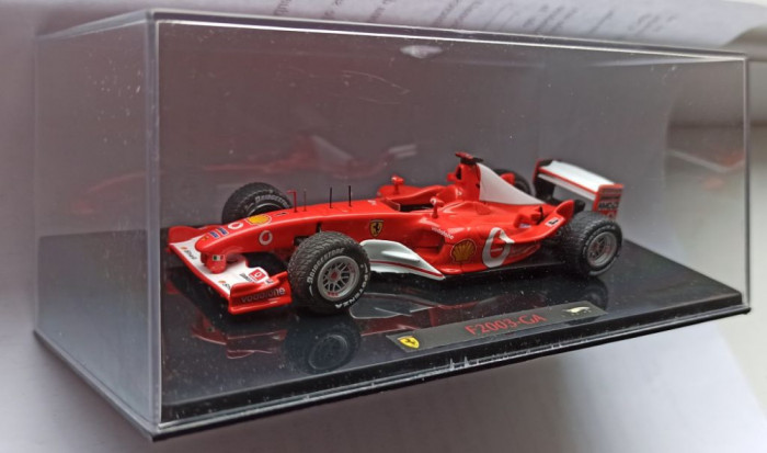 Macheta Ferrari F2003-GA Schumacher Campion Formula 1 2003 - HW Elite 1/43 F1