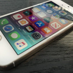 APPLE IPHONE 5S DE 16 GB FUNCTIONAL.CITITI CU ATENTIE DESCRIEREA VA ROG!