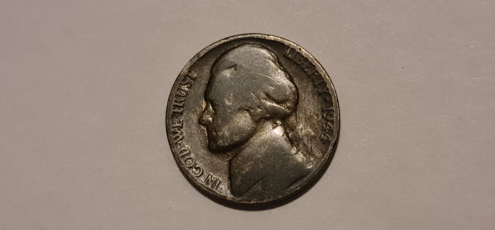 America - five cents 1944 P- silver.