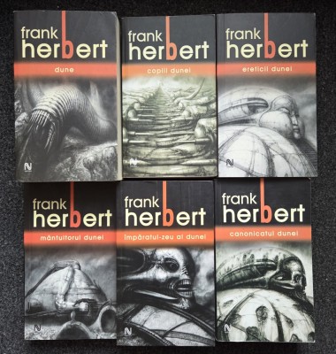 DUNE - Frank Herbert (6 volume - complet) foto