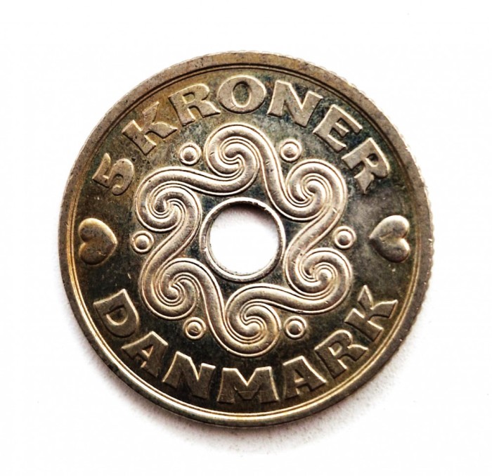 moneda rara DANEMARCA 5 kroner 2000 tiraj mic km # 869