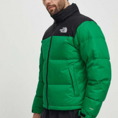 The North Face geaca de puf 1996 RETRO NUPTSE JACKET barbati, culoarea verde, de iarna, NF0A3C8DPO81