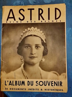 D467-Album souvenir vechi ASTRID-Regina Belgiei 1935 foto inedite document mari. foto