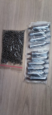 1.000 BILE otel metal 6 mm ( o.70 gr ) + 10 capsule butelii umarex gratuit foto