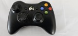 MANETA XBOX 360 , CONTROLLER 1 BUCATA , FUNCTIONEAZA .FARA CAPACUL BATERII .