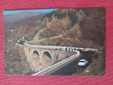 CPIB 23422 CARTE POSTALA - PEISAJ PE VALEA PRAHOVEI, AUTOTURISM, CIRCULATA, 1970, STAMPILE, TIMBRU, Fotografie