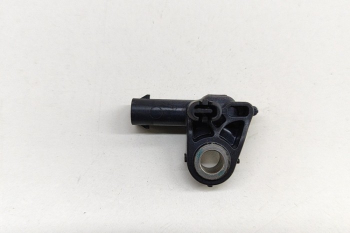 Senzor de impact dreapta spate TESLA MODEL 3 2021 OEM: 1473445-00-A 27183963