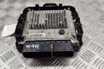 Unitate de control motor MERCEDES-BENZ SPRINTER 3,5-t 906 2015 OEM: A6519003403,A6519013502,28537659,A9075450800 28826592 foto