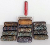 Rulou vintage cu burete pentru zugravit + 12 rulouri diferite din Epoca de Aur, Vase