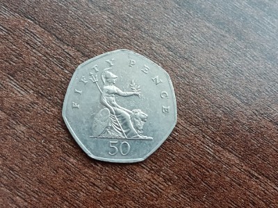 M3 C50 - Moneda foarte veche - Anglia - fifty pence - 2006 foto