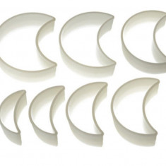 Set 7 forme pentru biscuiti Moon, Silikomart, 8x3.5 cm - 13x10.5 cm, nailon