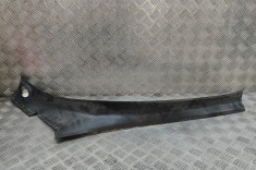 Ornament picurator haion dreapta TESLA MODEL X 2018 OEM: 1047321-00-F,1047321-00-E | 30381807