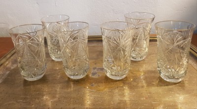 6 PAHARE PENTRU APA DIN CRISTAL TAIAT MANUAL-BOEMIA -CEHOSLOVACIA ANII 70 foto