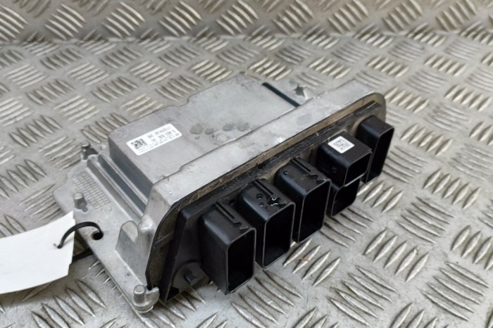 Unitate de control motor BMW X2 F39 2023 OEM: 5A63B36 30744145