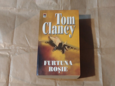 TOM CLANCY - FURTUNA ROSIE foto